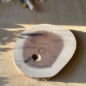 Natural Black Walnut Wood Slice Decor